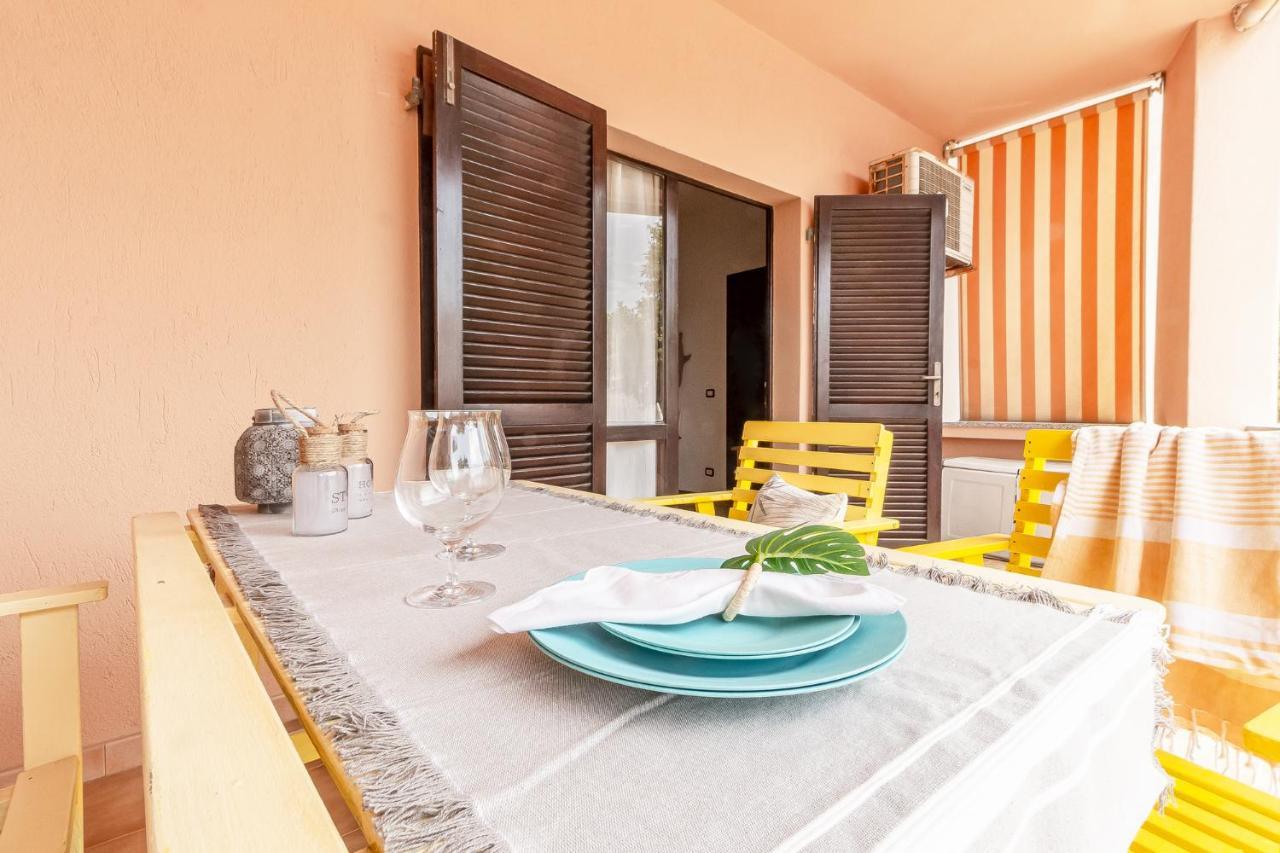 Relax Family House Al Mare Apartment Isola Rossa Ngoại thất bức ảnh