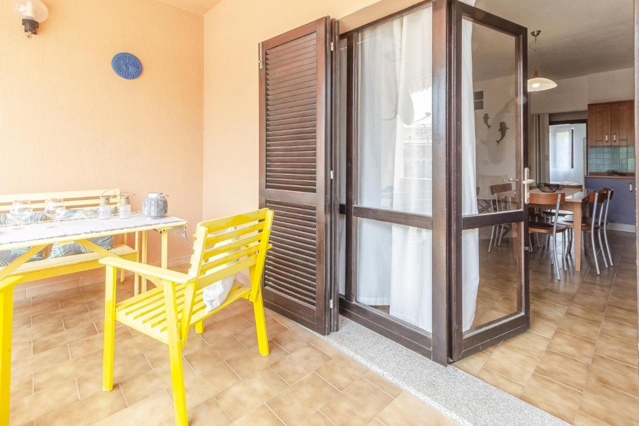 Relax Family House Al Mare Apartment Isola Rossa Ngoại thất bức ảnh