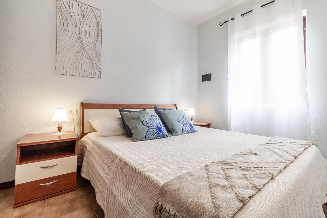 Relax Family House Al Mare Apartment Isola Rossa Ngoại thất bức ảnh