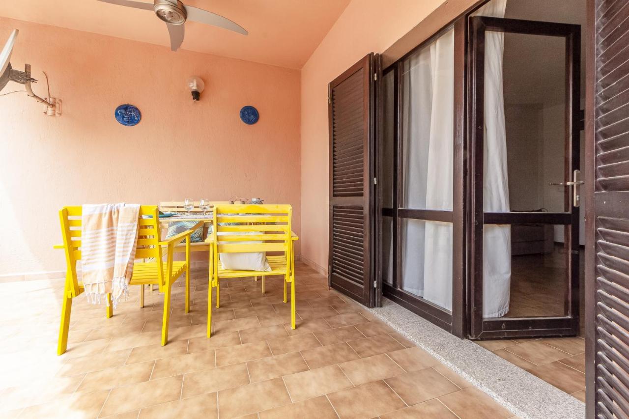 Relax Family House Al Mare Apartment Isola Rossa Ngoại thất bức ảnh
